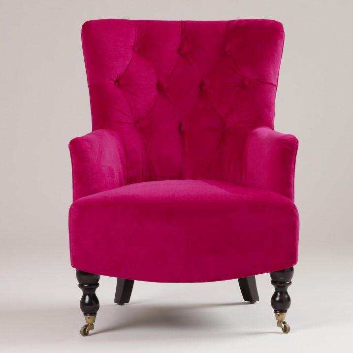 Pink Velvet Chair // Fancy Ashley