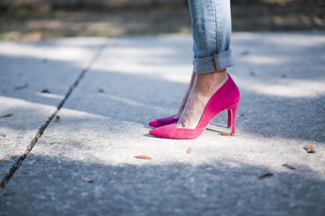 Everyday Fancy: Chunky Sweater and Pink Pumps // Fancy Ashley