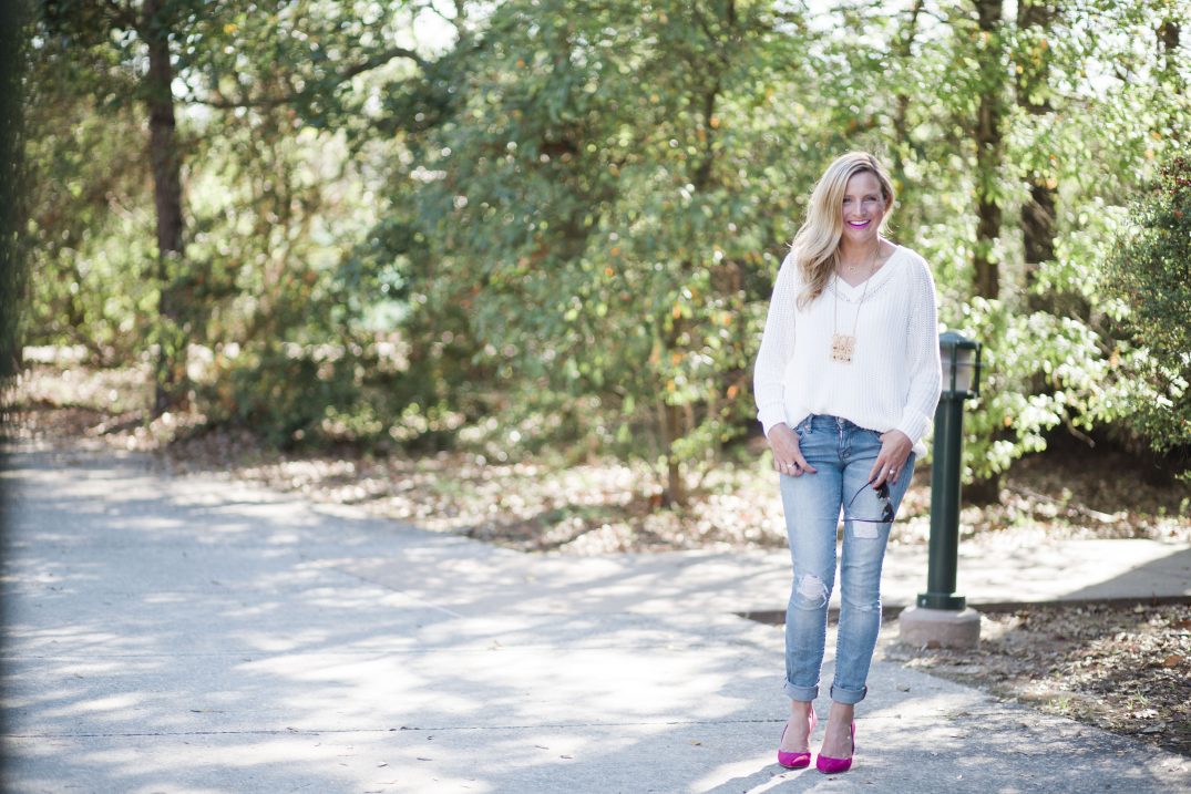 Everyday Fancy: Chunky Sweater and Pink Pumps // Fancy Ashley