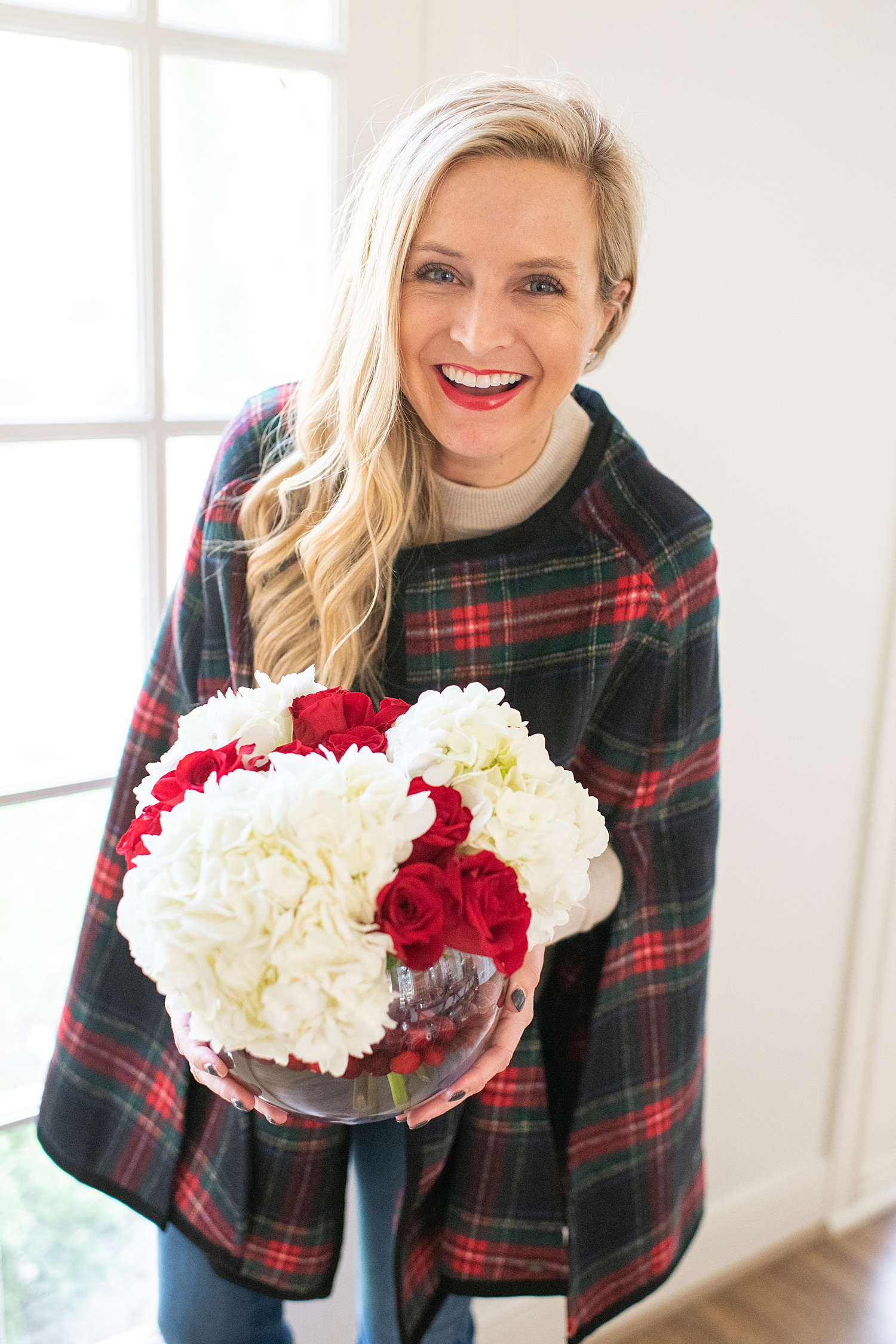 Our Christmas Table Setting with Macy's featured by top Houston lifestyle blogger, Fancy Ashley: flowers
