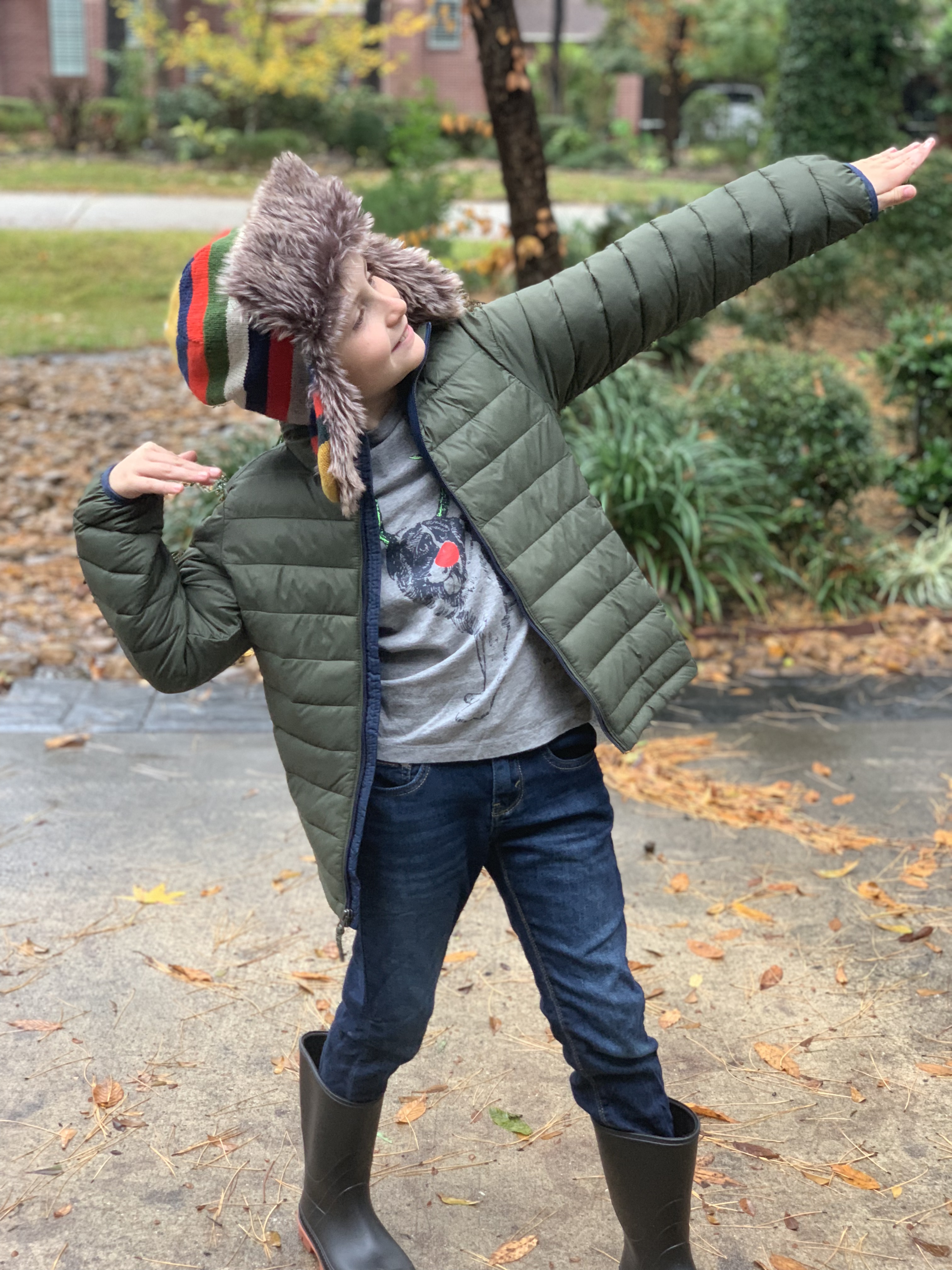 Winter fashion Amazon Favorites featured by top Houston fashion blogger, Fancy Ashley: image of a boy wearing an Amazon Essentials lightweight puffer jacket